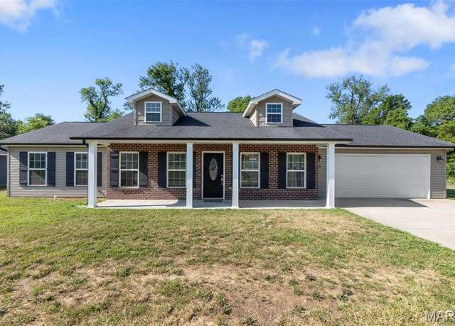 Property at 114 Falcon Trl, Cape Girardeau, MO 63701, 3 beds, 2 baths