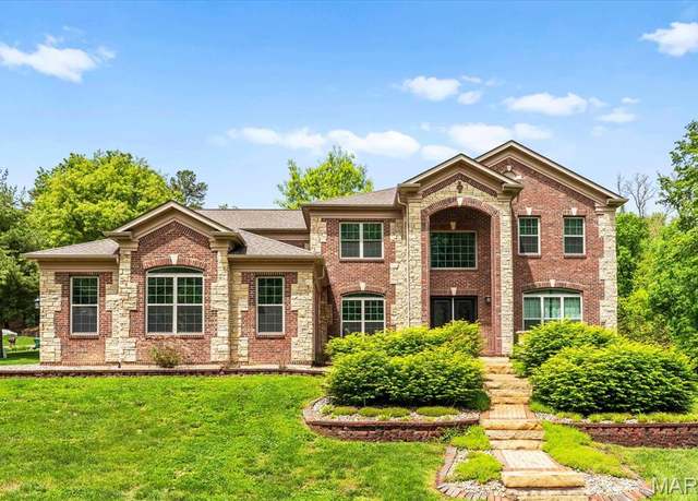 Property at 1374 Rocky Creek Ct, Belleville, IL 62220, 4 beds, 4 baths
