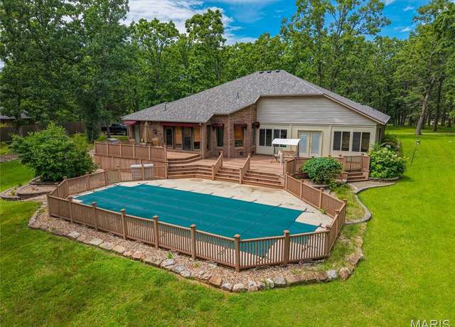 Property at 22720 Gardner Rd, Lebanon, MO 65536, 3 beds, 2.5 baths