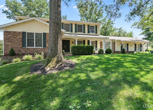 Property at 14516 Crossway Ct, Chesterfield, MO 63017, 6 beds, 4.5 baths