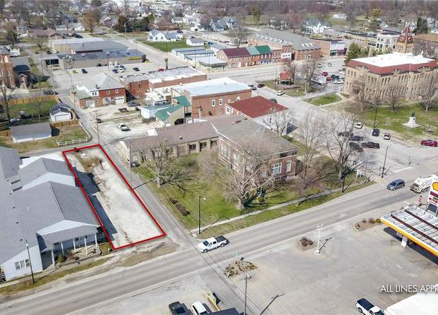 Property at 419 S Fifth St, Carrollton, IL 62016