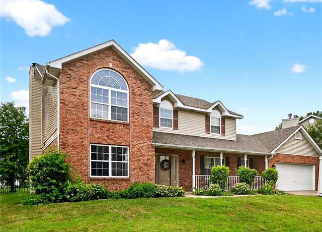 Property at 123 Saint Sabre Dr, Swansea, IL 62226, 4 beds, 3.5 baths
