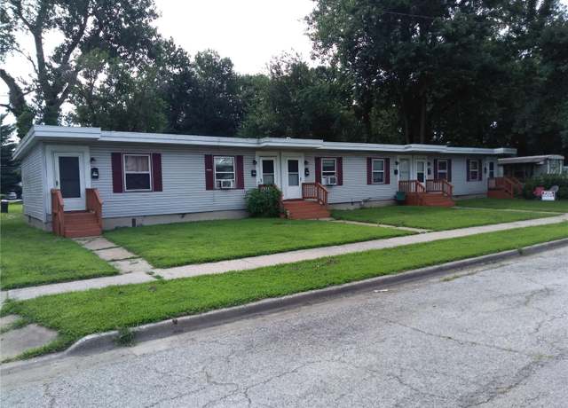 Property at 2222 Alexander St #6, Granite City, IL 62040, 6 beds, 6 baths
