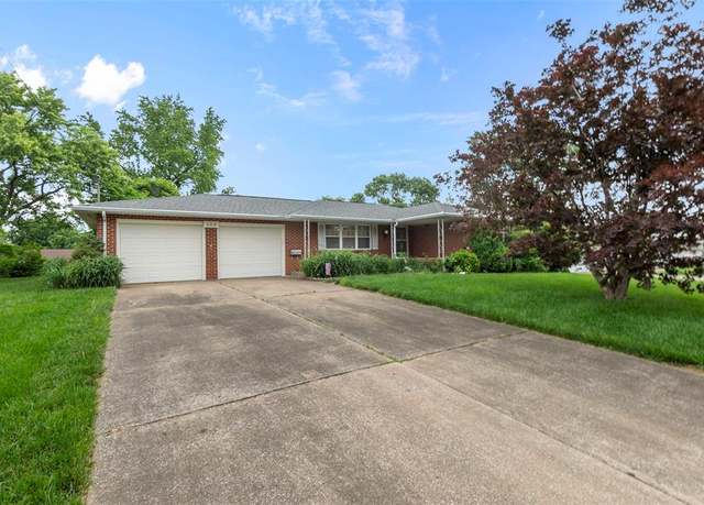 Property at 626 Sue Dr, Jackson, MO 63755, 3 beds, 1.5 baths