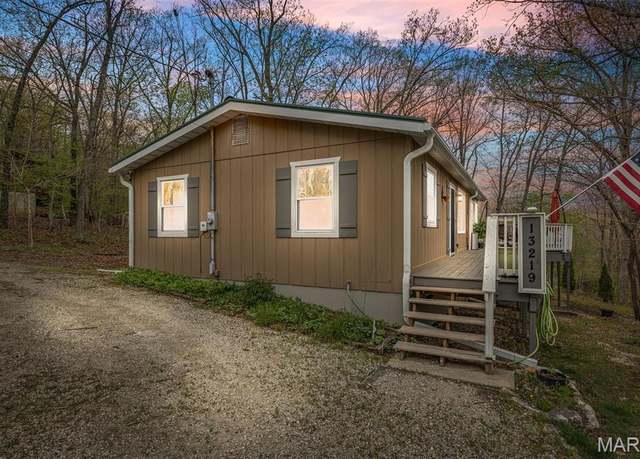 Property at 13219 Apache Point Dr, Ste Genevieve, MO 63670, 2 beds, 1 bath