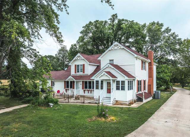 Property at 14070 County Road 4100, Rolla, MO 65401, 5 beds, 5 baths