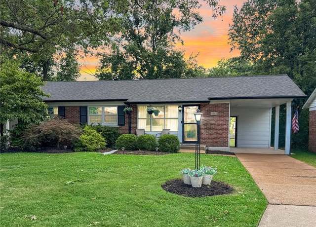 Property at 4362 Big Chief Dr, St Louis, MO 63123, 3 beds, 1.5 baths
