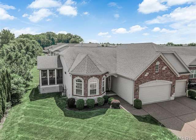 Property at 1317 Fairview Glen Dr, St Peters, MO 63376, 3 beds, 3 baths