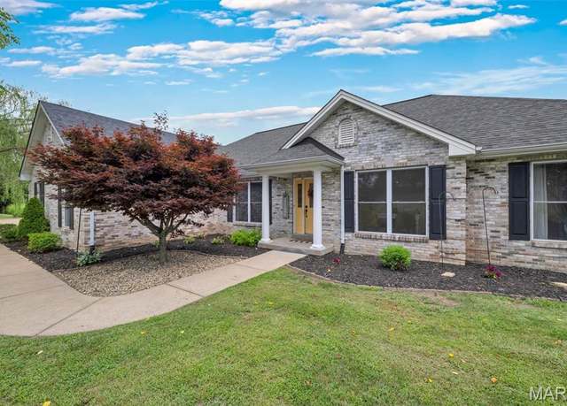 Property at 576 Riverview Dr, Labadie, MO 63055, 5 beds, 3.5 baths