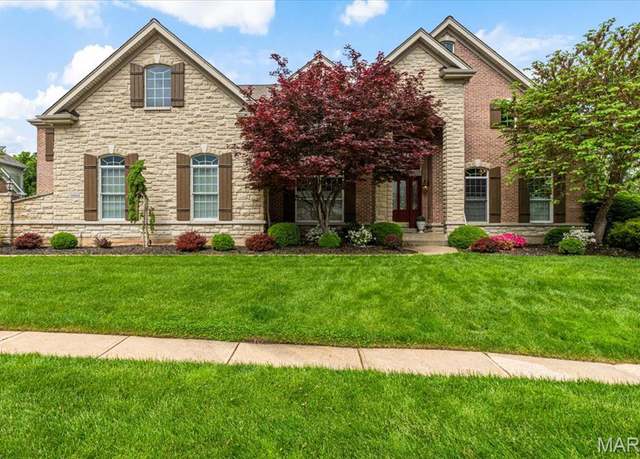 Property at 16842 Eagle Bluff Ct, Chesterfield, MO 63005, 5 beds, 5.5 baths