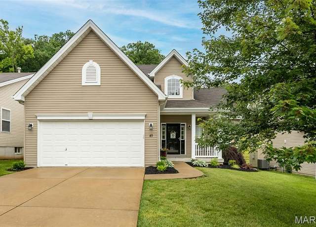 Property at 1119 Maywood Dr, Eureka, MO 63025, 3 beds, 2.5 baths