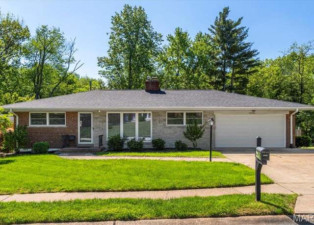 Property at 10046 Harwich Dr, St Louis, MO 63126, 3 beds, 3 baths