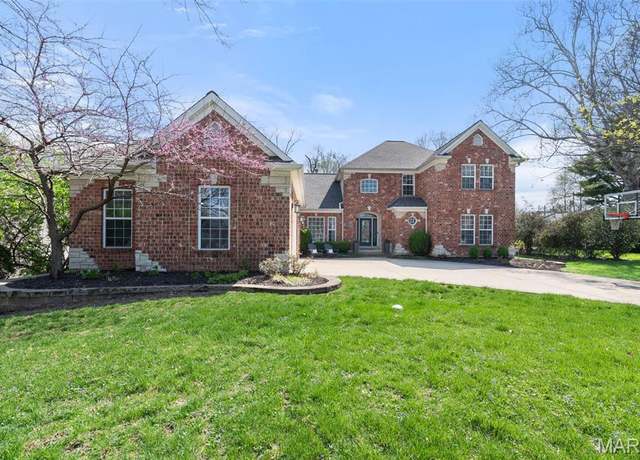 Property at 1520 Ann Ave, Kirkwood, MO 63122, 7 beds, 4 baths