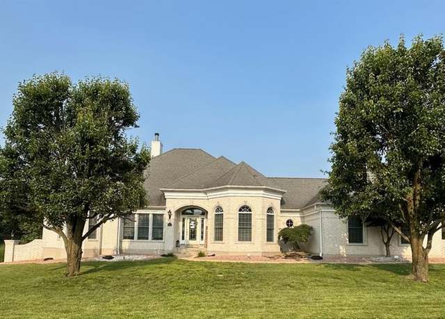 Property at 5087 Country Club Dr, High Ridge, MO 63049, 4 beds, 4 baths