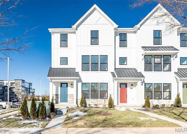 Property at 8979 Eager Rd Unit 1-301, Richmond Heights, MO 63144, 3 beds, 3 baths