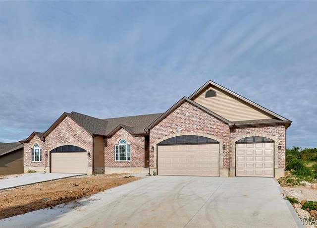 Property at 121 Canyon Creek Cir, Moscow Mills, MO 63362, 3 beds, 3 baths