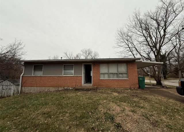 Property at 10147 Mayfair Dr, St Louis, MO 63136, 3 beds, 1.5 baths