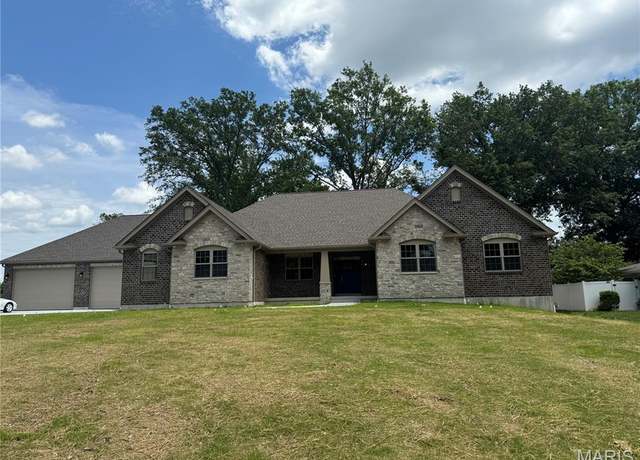 Property at 8 Sappington Acres Dr, Unincorporated, MO 63126, 4 beds, 3.5 baths