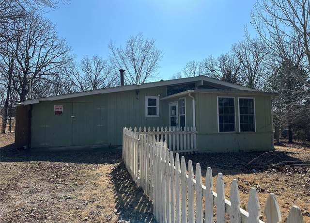 Property at 28 Indian Hills Dr, Cuba, MO 65453, 2 beds, 1 bath