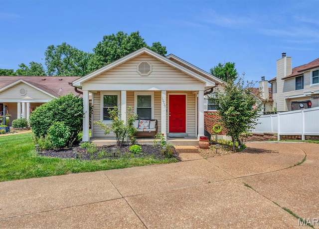 Property at 13737 Minnette Ct, St Louis, MO 63128, 2 beds, 2 baths