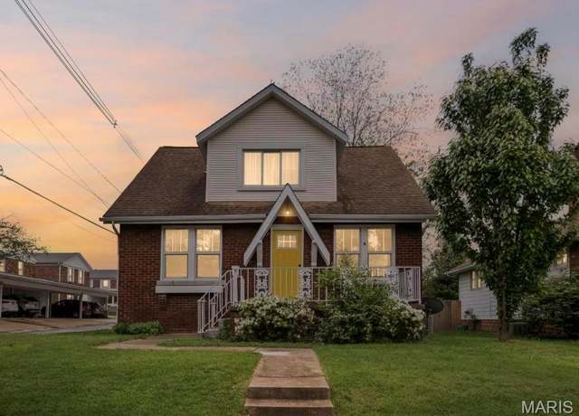 Property at 14 S 87th St, Belleville, IL 62223, 4 beds, 1 bath