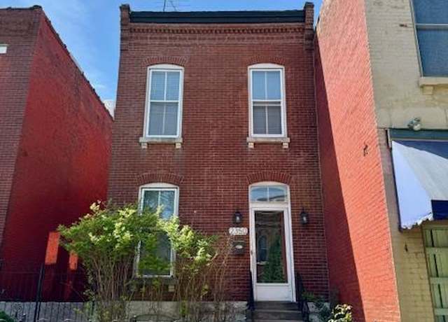 Property at 2350 Hickory St, St Louis, MO 63104, 3 beds, 1.5 baths