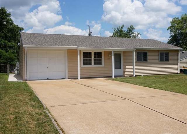 Property at 2254 Weedel Dr, Arnold, MO 63010, 3 beds