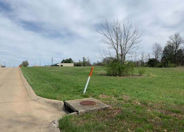 Property at 0 Main Plaza Dr, Wentzville, MO 63385