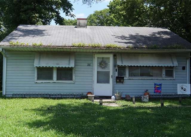 Property at 28 Louise Ln, Cahokia, IL 62206, 2 beds, 1 bath
