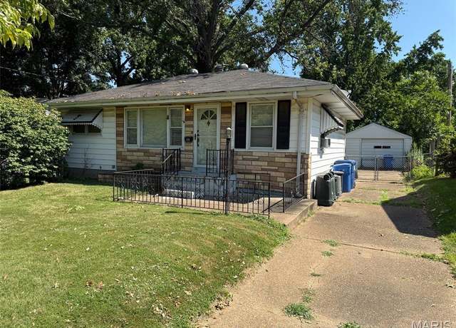 Property at 100 Du Bourg Ln, Florissant, MO 63031, 2 beds, 1 bath
