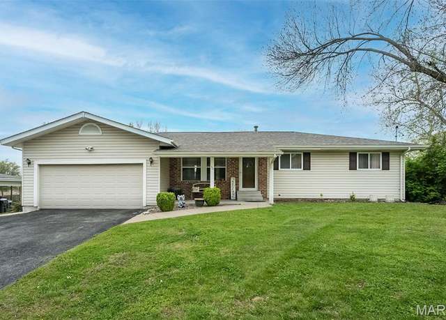 Property at 50 David Dr, St Charles, MO 63304, 3 beds, 2.5 baths