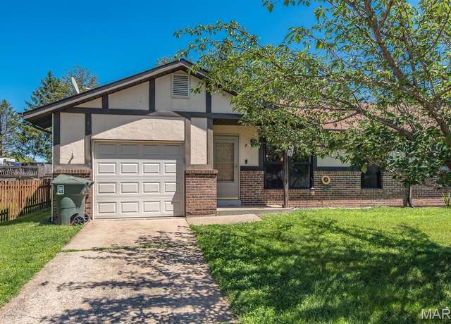 Property at 6 Coach Dr, St Peters, MO 63376, 2 beds, 1 bath