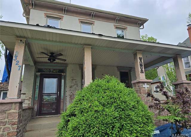 Property at 327 N 3rd St, Greenville, IL 62246, 3 beds, 2 baths