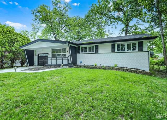 Property at 2224 Lovett Dr, St Louis, MO 63136, 4 beds, 2 baths
