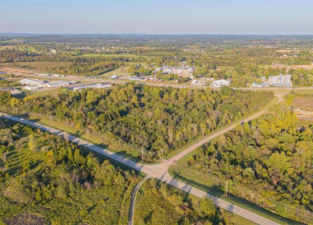 Property at 100 East Woodlawn Dr, Park Hills, MO 63601