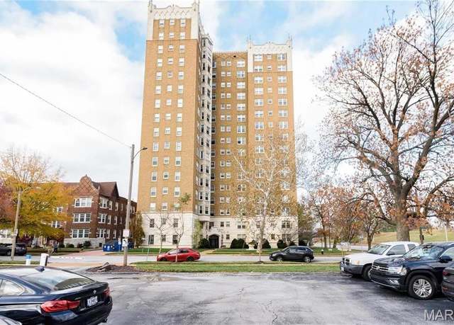 Property at 625 S Skinker Blvd #202, St Louis, MO 63105, 2 beds, 2 baths