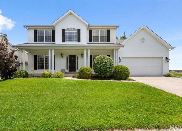 Property at 1532 Oakland Hills Dr, O'fallon, MO 63366, 4 beds, 3 baths