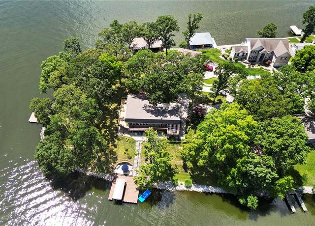 Property at 1823 Port Ln, Worden, IL 62097, 3 beds, 3 baths