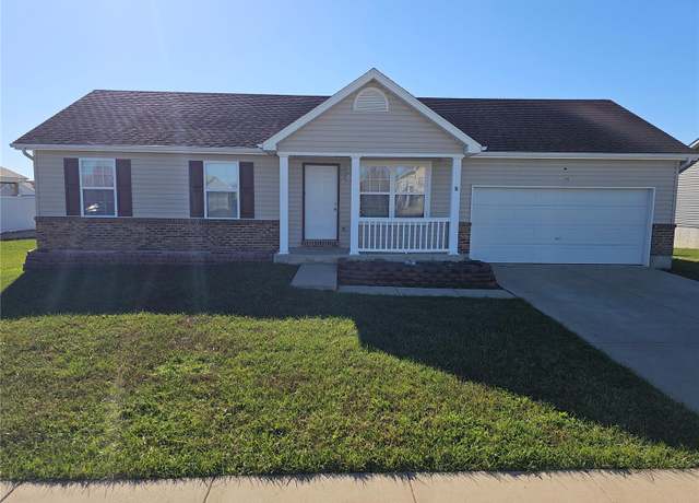 Property at 308 Harvest Dr, Wright City, MO 63390, 3 beds, 2 baths