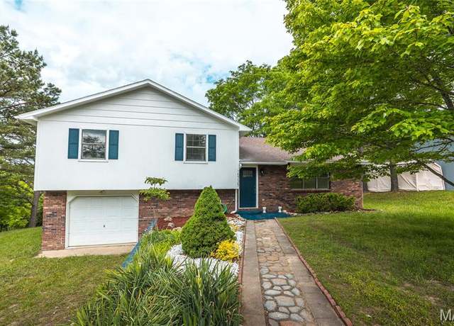 Property at 15735 Talon Ln, St Robert, MO 65584, 4 beds, 2 baths
