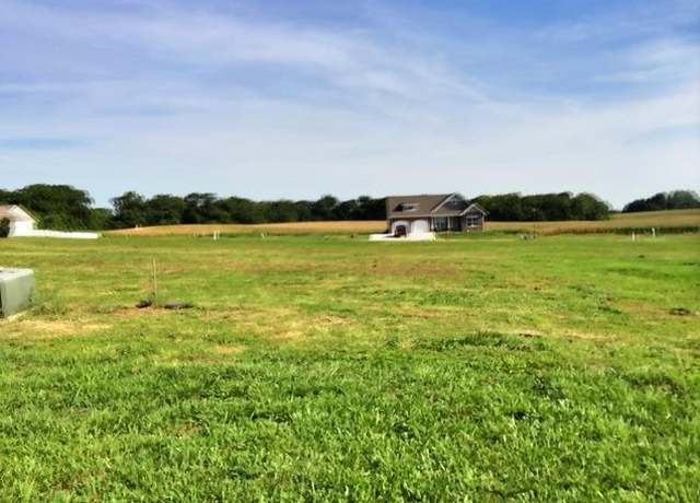 Property at 505 Bluff Meadows Dr, Valmeyer, IL 62295