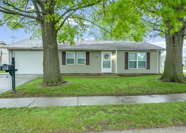 Property at 2900 Boston Pl, Granite City, IL 62040, 3 beds, 1.5 baths