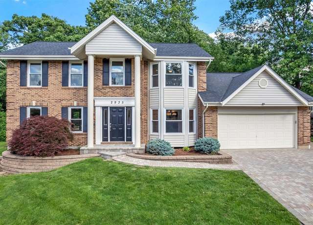 Property at 2935 Bayberry Ridge Dr, St Louis, MO 63129, 4 beds, 2.5 baths