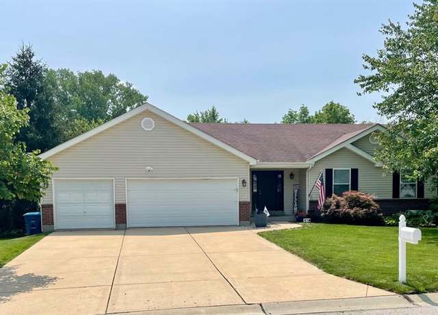 Property at 19 Park Charles Blvd S, St Peters, MO 63376, 3 beds, 3 baths