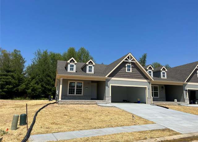 Property at 4812 Azalea Pl #1, Godfrey, IL 62035, 2 beds, 2 baths