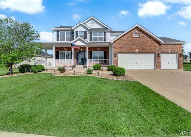 Property at 865 Dylan Dr, Wentzville, MO 63385, 4 beds, 2.5 baths