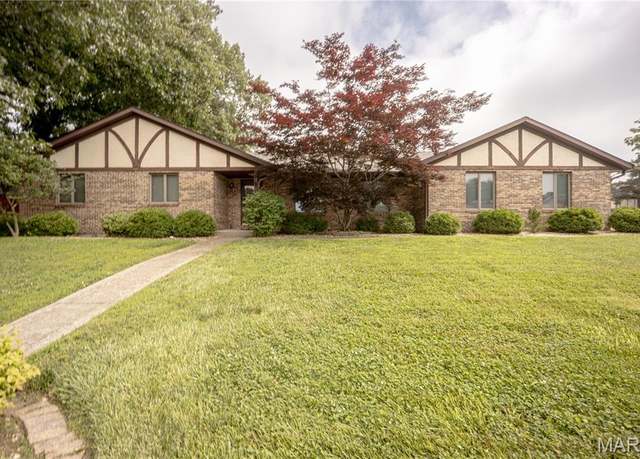 Property at 167 Pine Dale Dr, Swansea, IL 62226, 3 beds, 3 baths