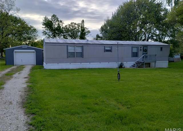 Property at 232 Downing St, Palmyra, IL 62674