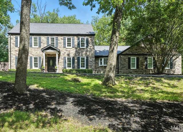 Property at 1812 Oak Tree Ridge Rd, Wildwood, MO 63005, 5 beds, 3 baths
