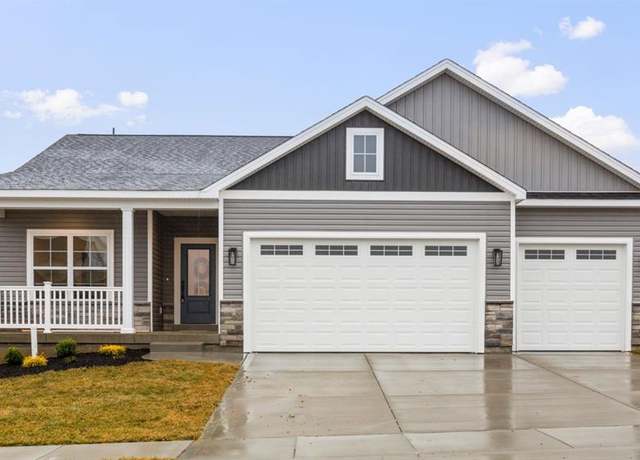 Property at 729 Norwich Dr, St Charles, MO 63301, 4 beds, 3 baths